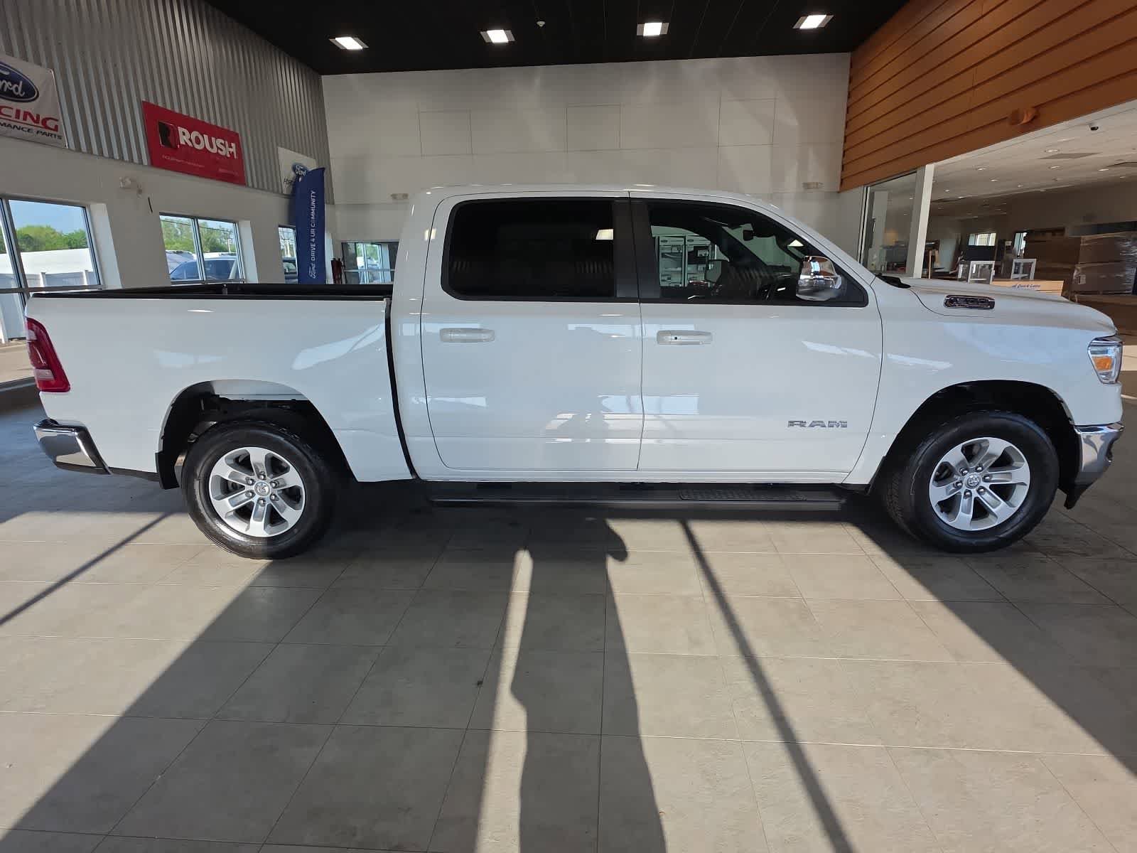 Used 2024 RAM 1500 Laramie AWD/4WD image 6