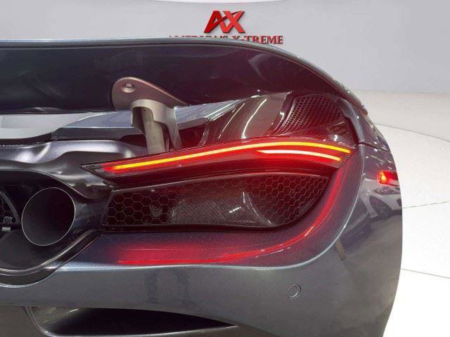 Used 2018 McLaren 720S RWD image 30