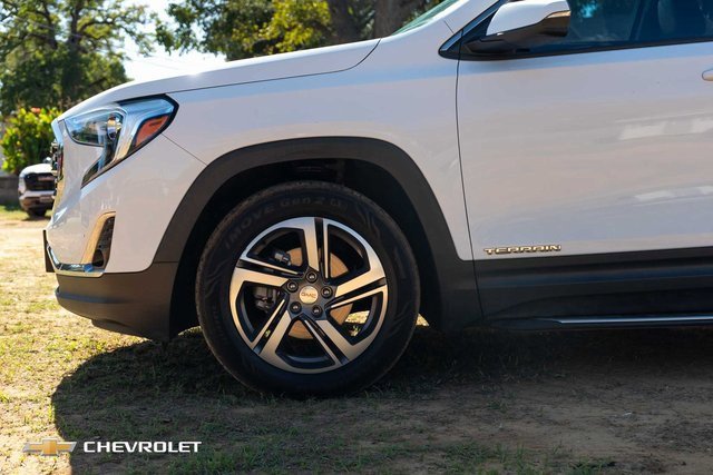 Used 2019 GMC Terrain SLT w/ Preferred Package image 10