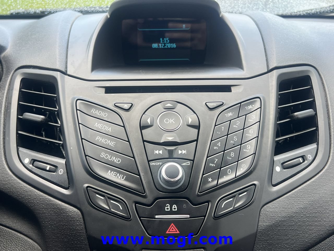 Used 2015 Ford Fiesta SE FWD image 7
