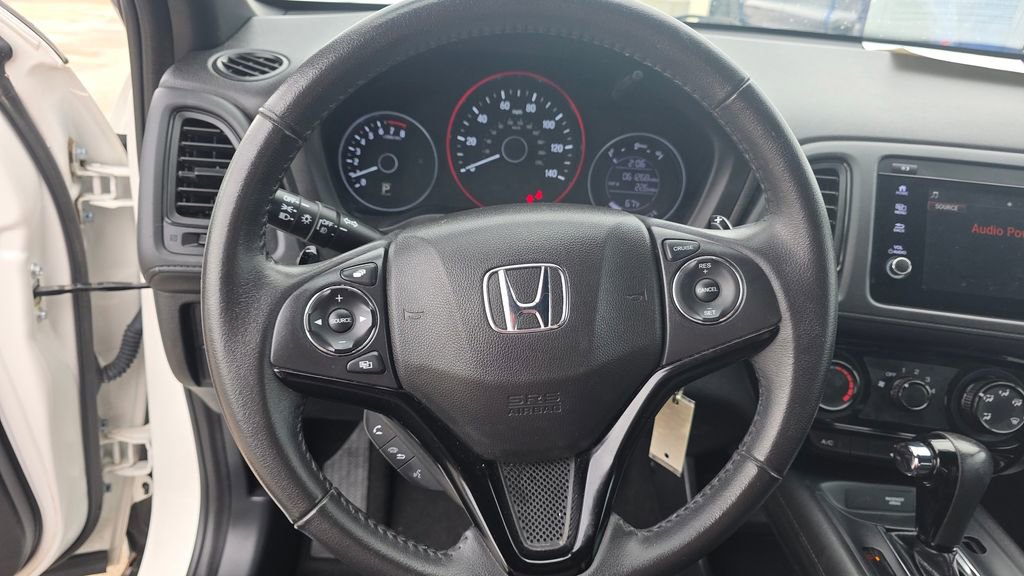 Used 2021 Honda HR-V Sport image 14
