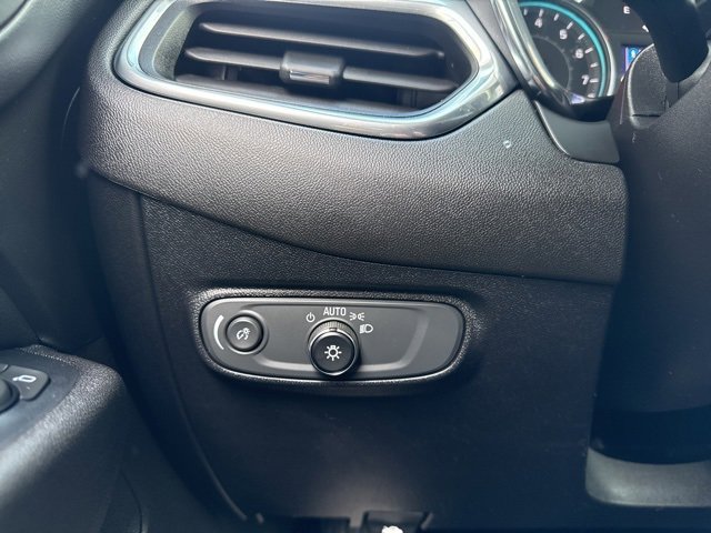 Used 2019 Chevrolet Equinox LT image 11