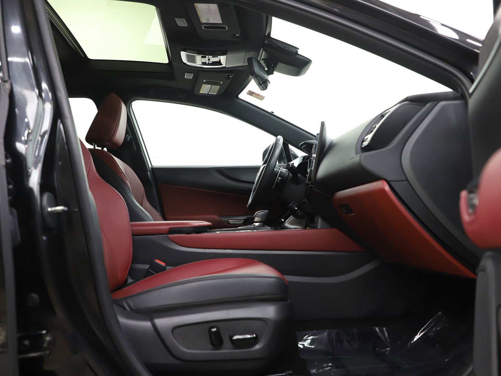 Used 2024 Lexus NX 350h AWD w/ Vision Package image 12