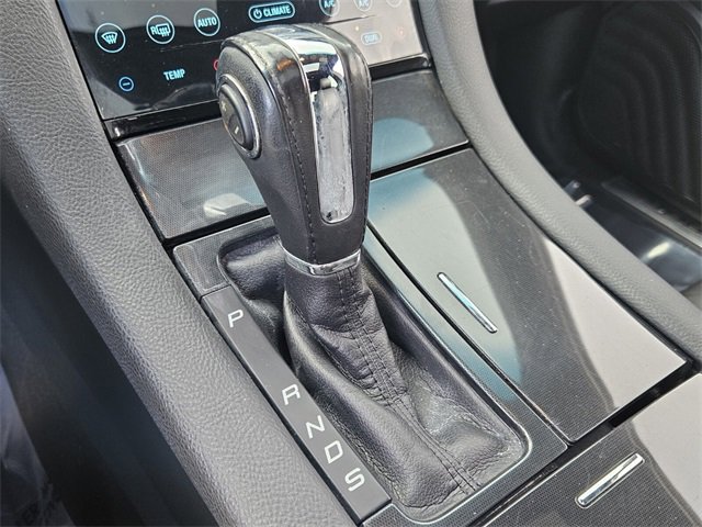 Used 2019 Ford Taurus Limited image 16