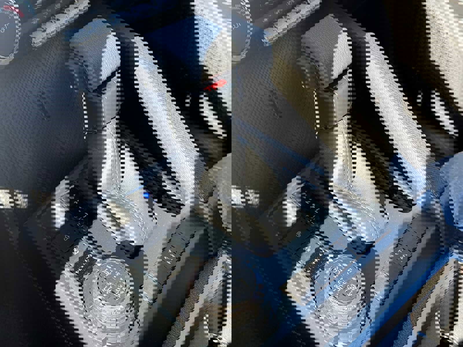 New 2025 Toyota Tacoma TRD Off-Road image 18