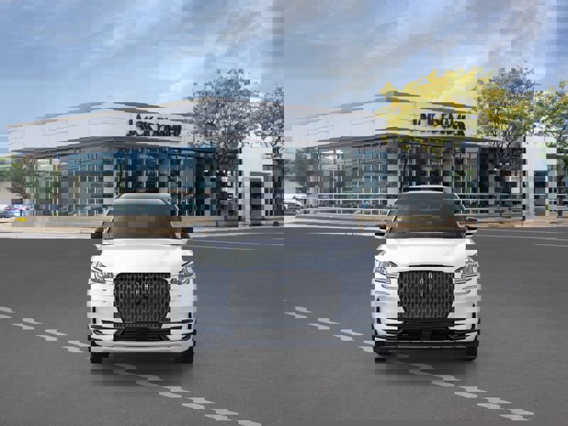 New 2026 Lincoln Corsair Premiere image 6