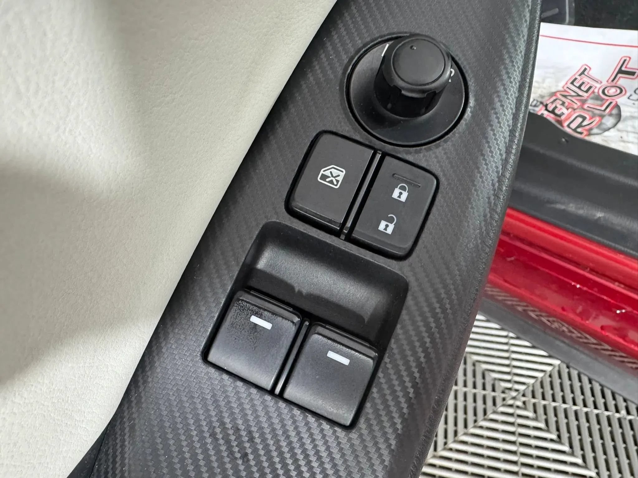 Used 2021 MAZDA MX-5 Miata Grand Touring RWD image 38