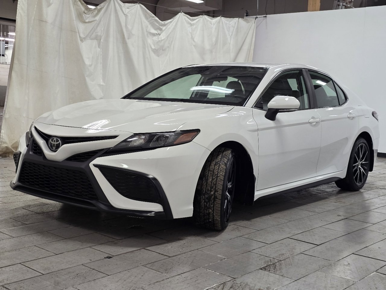 Certified 2023 Toyota Camry SE image 10