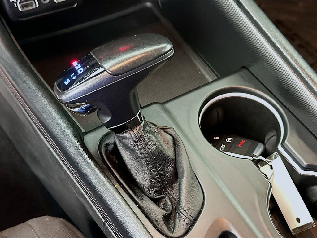 Used 2023 Dodge Durango GT image 25