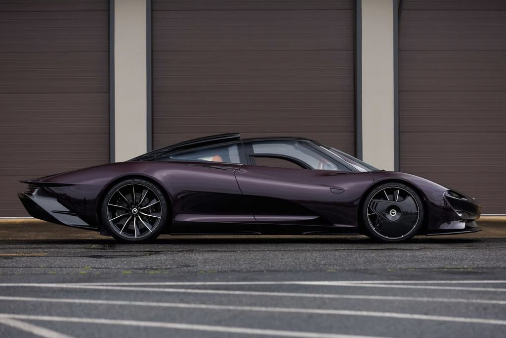 Used 2020 McLaren Speedtail RWD image 25