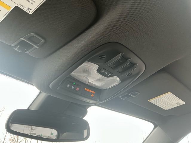 Used 2023 Chevrolet TrailBlazer RS w/ Sun and Liftgate Package image 30