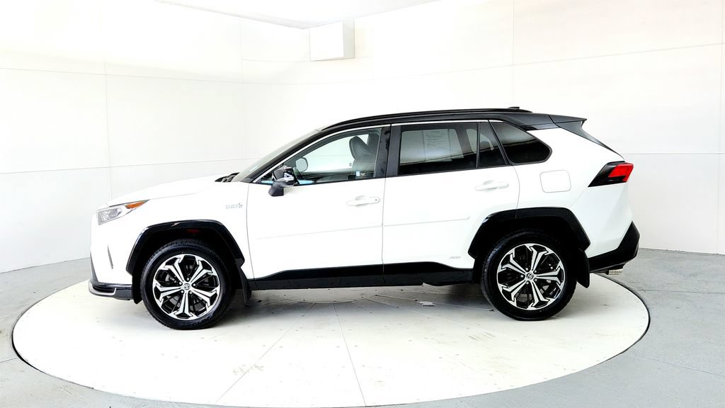 Used 2021 Toyota RAV4 XSE w/ Premium Package AWD/4WD image 3
