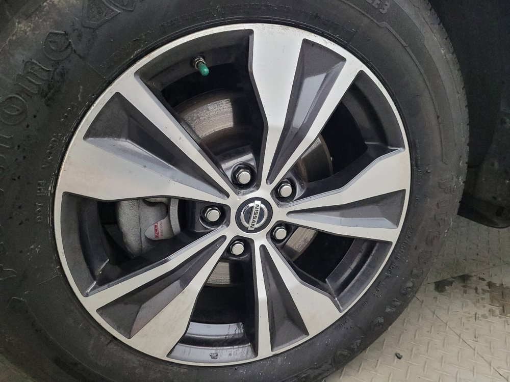 Used 2019 Nissan Murano SV w/ Premium Package image 31