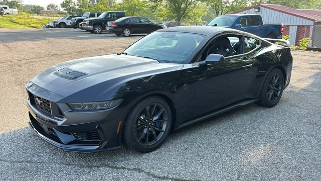 New 2026 Ford Mustang Dark Horse RWD image 3