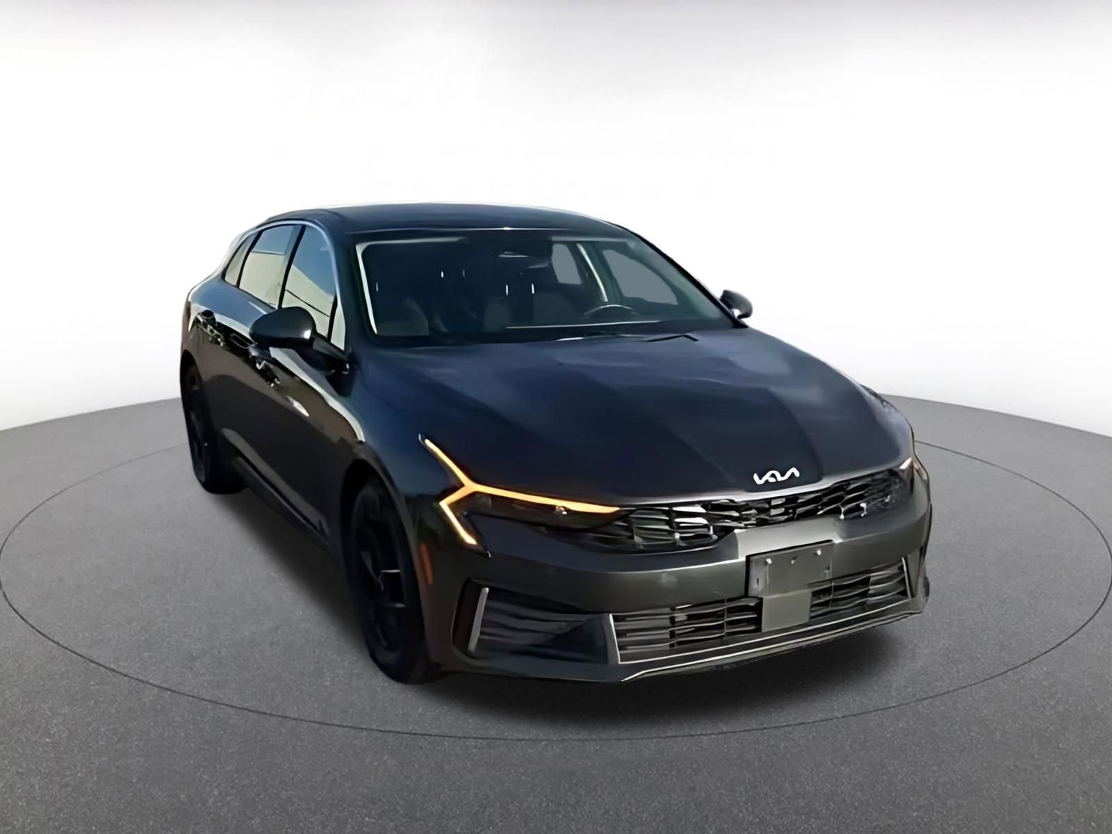 Used 2025 Kia K5 LXS image 15