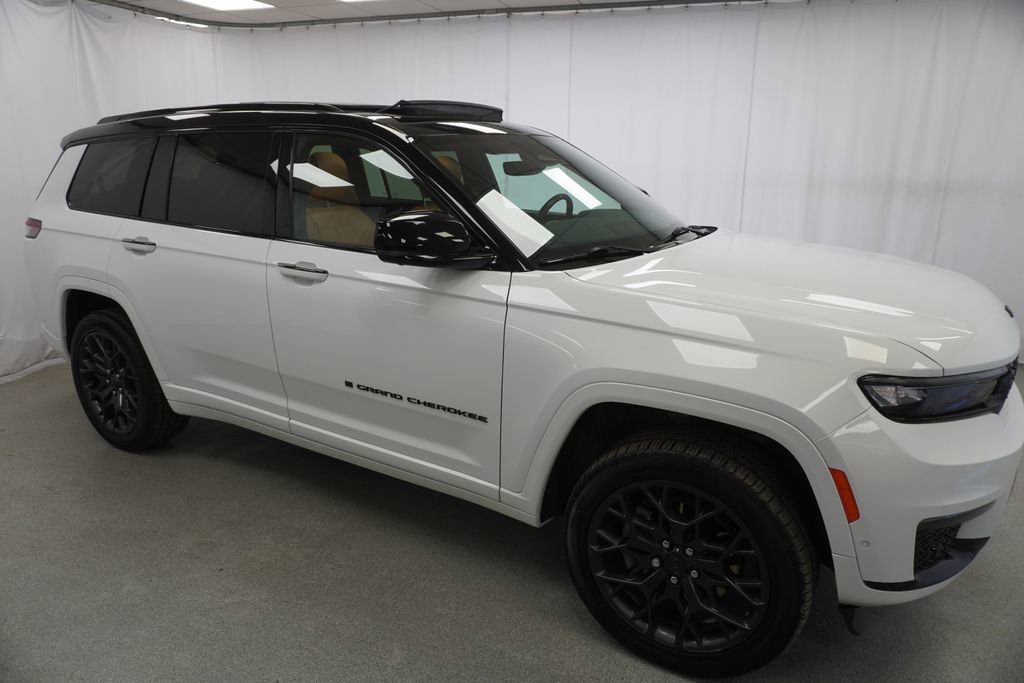 Certified 2024 Jeep Grand Cherokee L Summit image 9