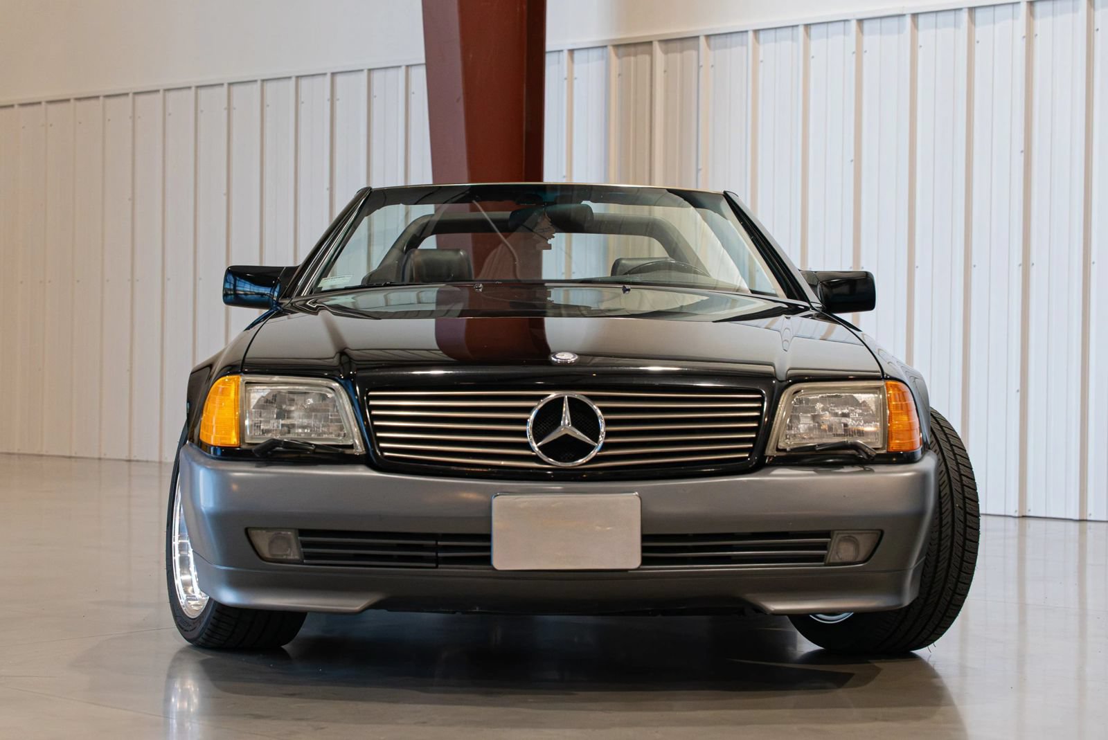 Used 1992 Mercedes-Benz 500 SL image 2