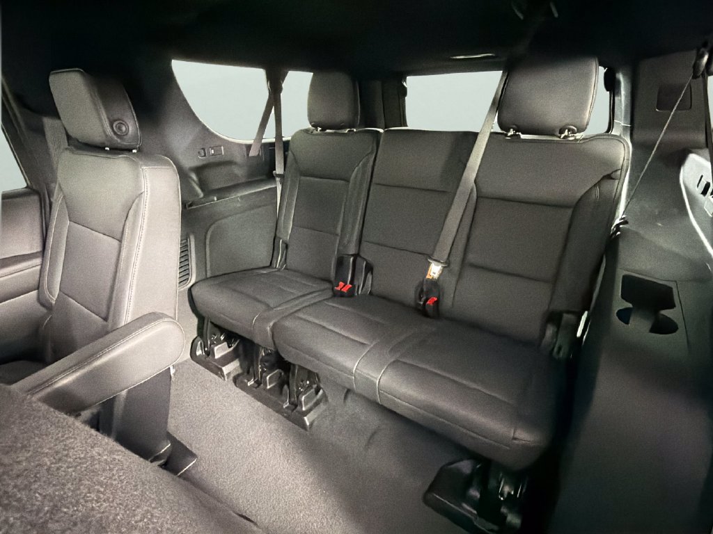 Used 2026 Chevrolet Suburban LT w/ Comfort Package AWD/4WD image 29