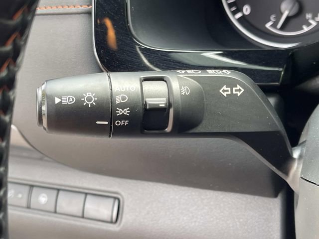 Used 2023 Nissan Pathfinder Rock Creek AWD/4WD image 37