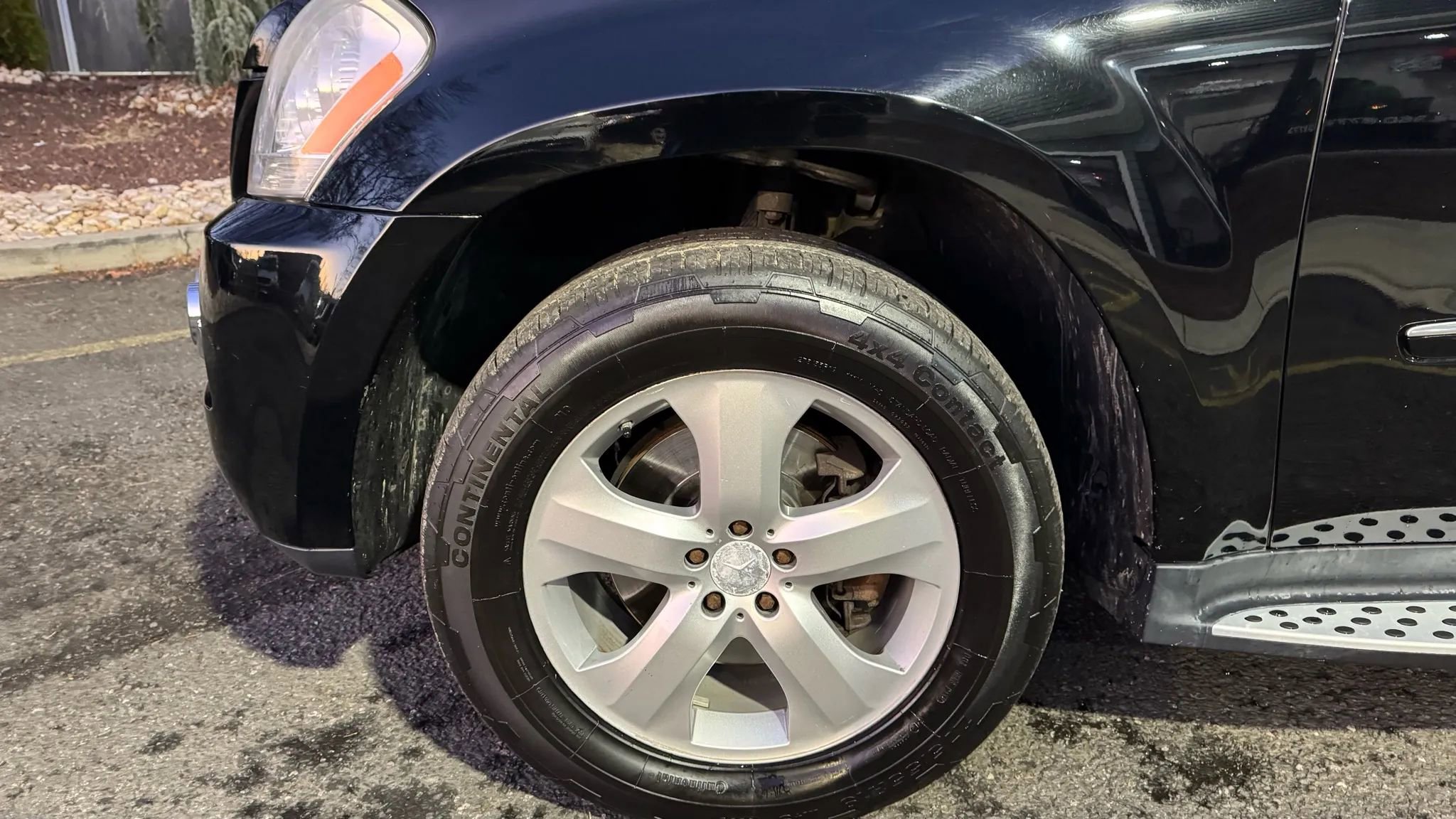 Used 2010 Mercedes-Benz GL 450 4MATIC image 35