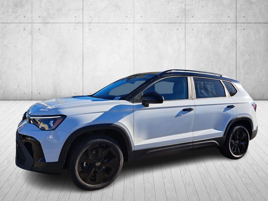 New 2026 Volkswagen Taos SE image 1