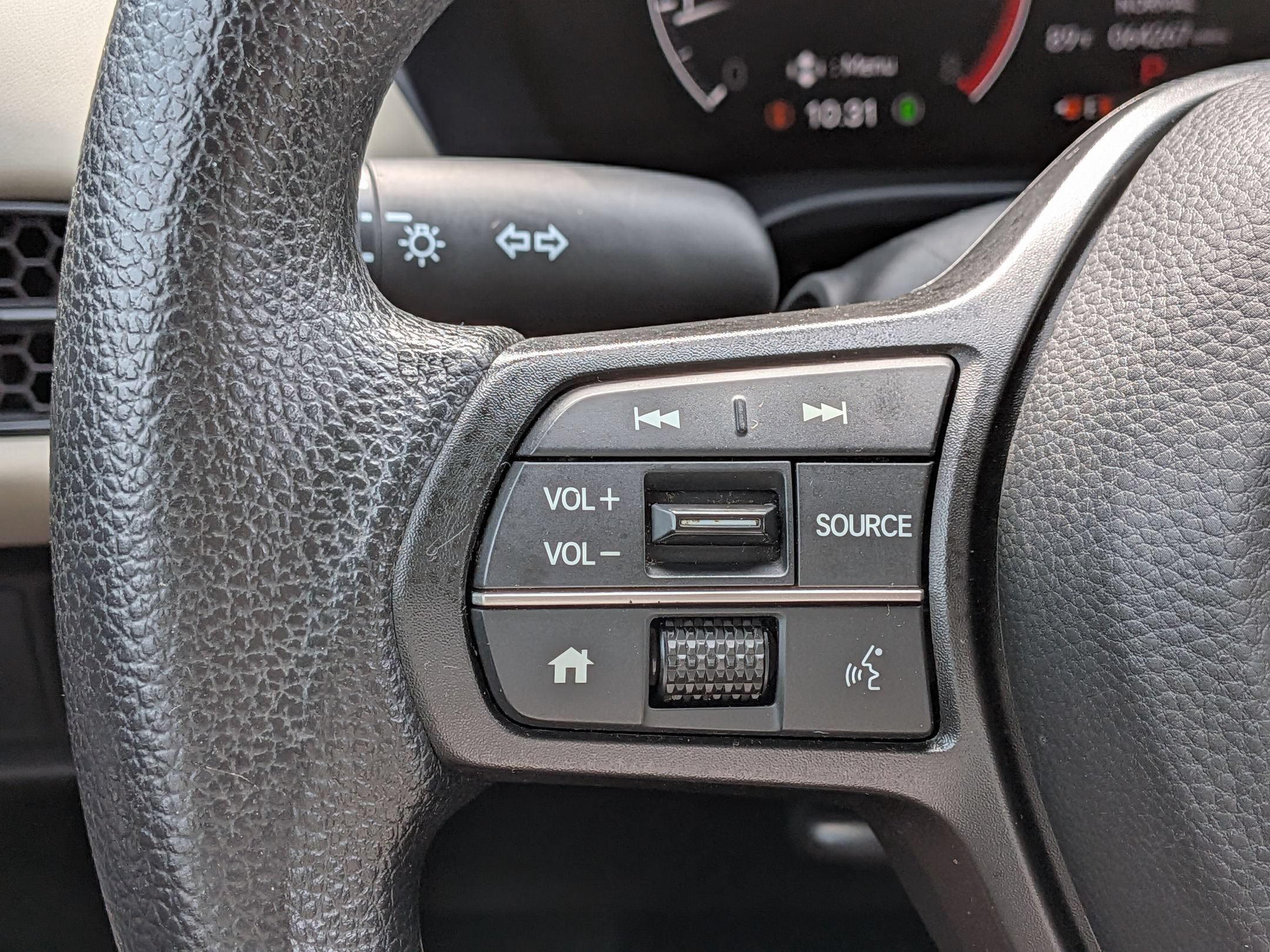 Used 2024 Honda HR-V LX image 18