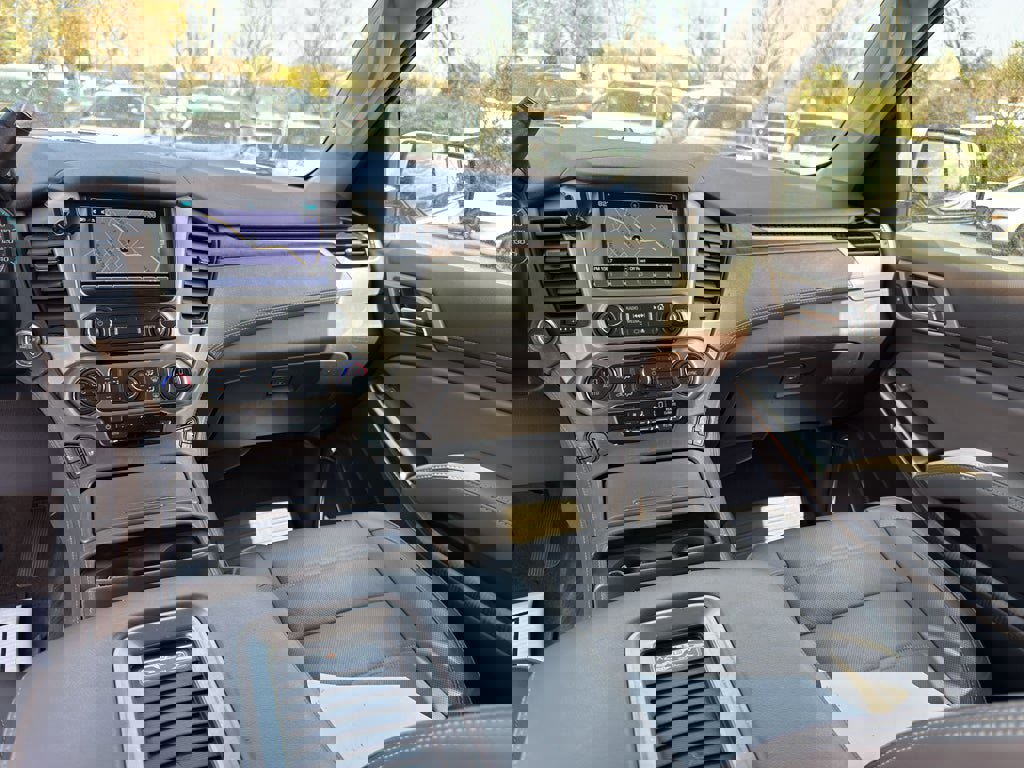 Used 2019 GMC Yukon Denali w/ Denali Ultimate Package image 29