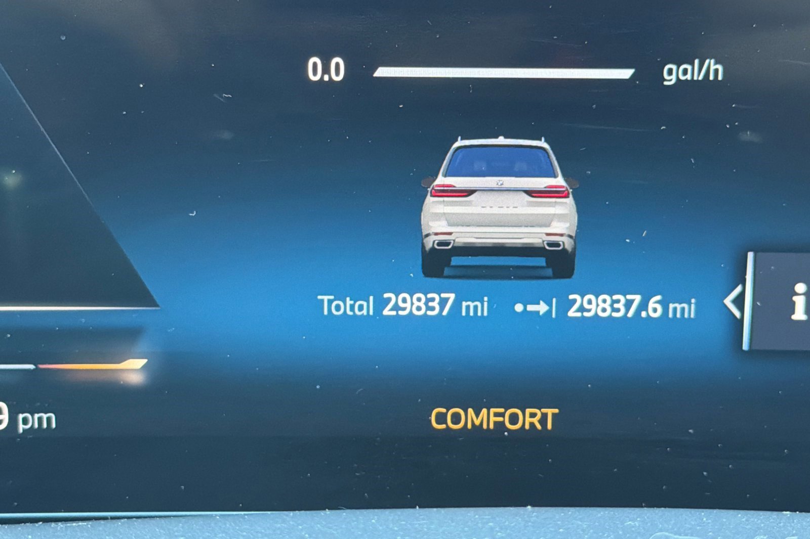 Certified 2024 BMW X7 xDrive40i w/ Premium Package image 38