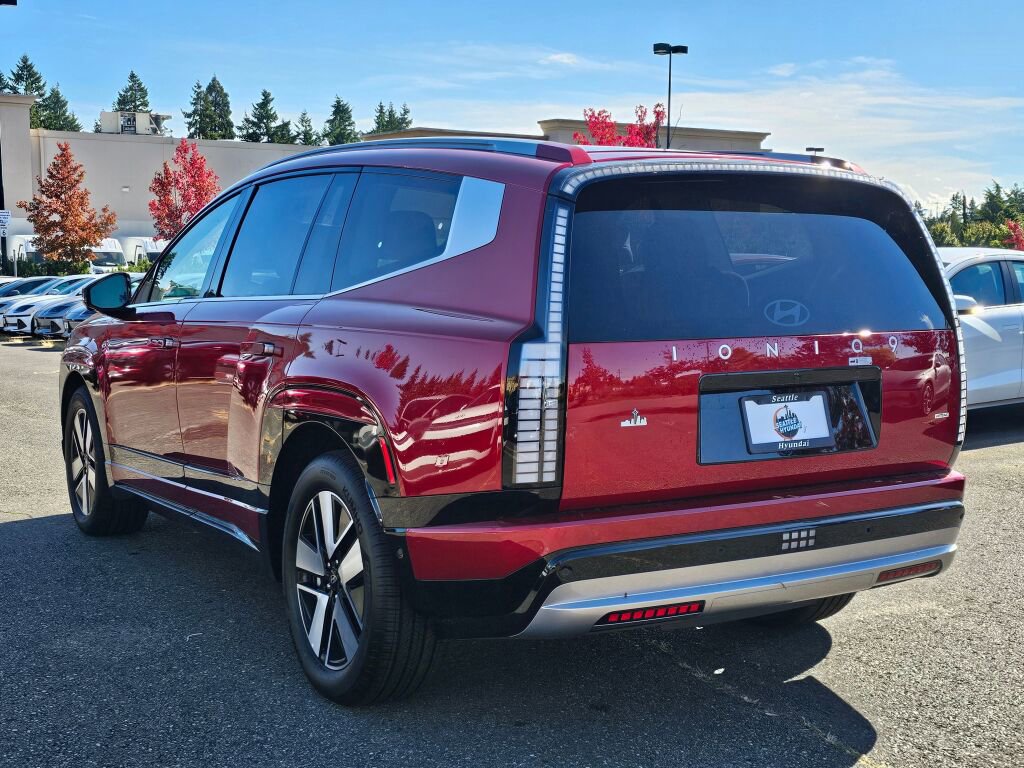 New 2026 Hyundai Ioniq 9 SEL image 5