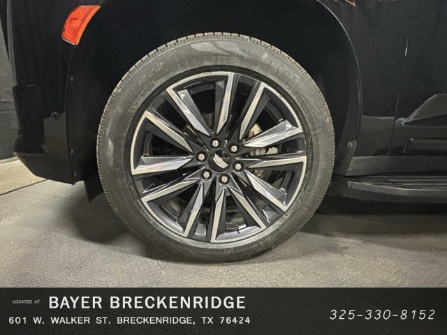 Used 2023 Cadillac Escalade ESV Sport image 11