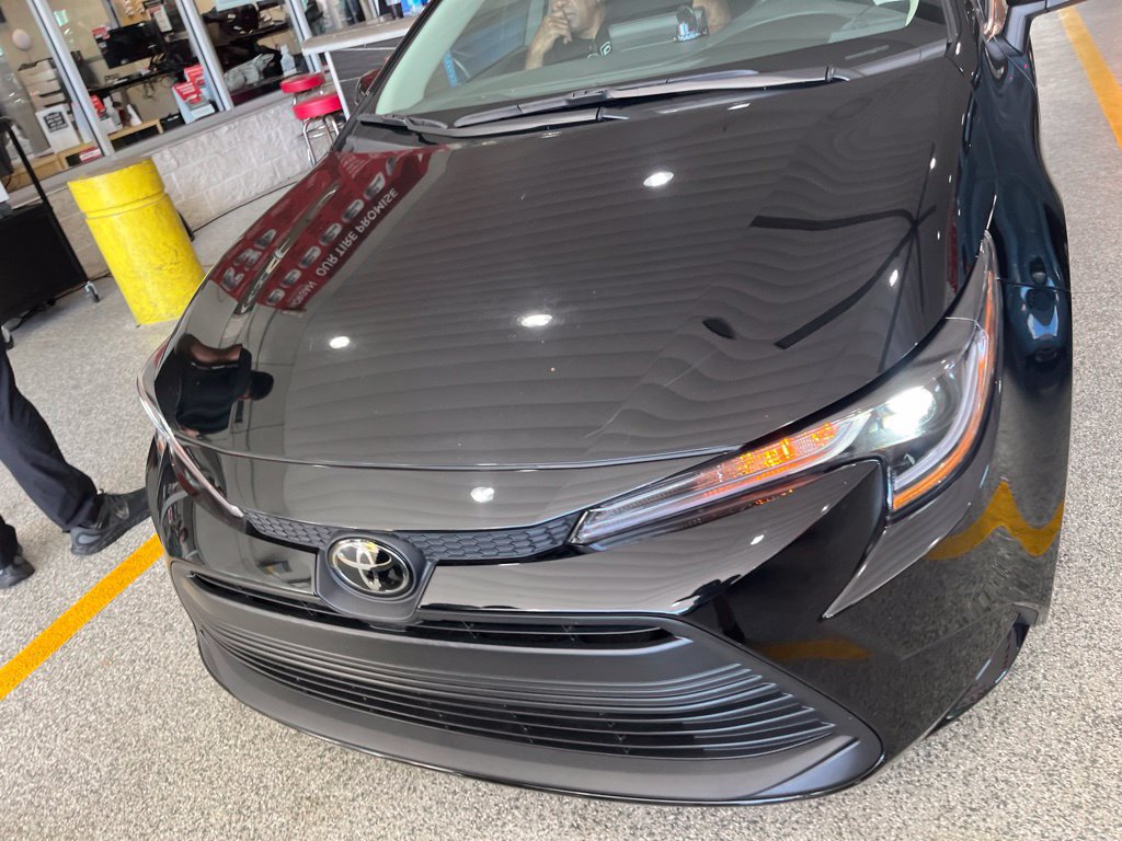 Used 2026 Toyota Corolla LE FWD image 5