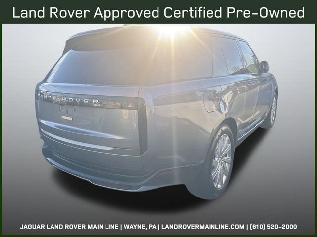 Used 2025 Land Rover Range Rover SE image 4