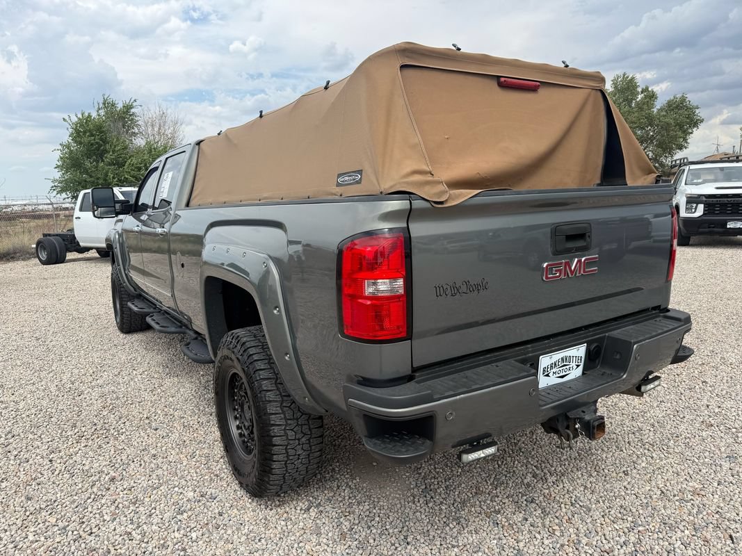 Used 2017 GMC Sierra 3500 Denali w/ Duramax Plus Package AWD/4WD image 8