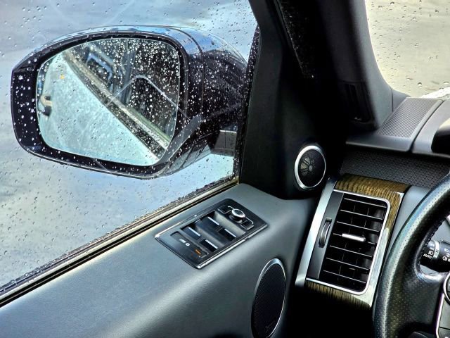 Used 2014 Land Rover Range Rover Sport HSE AWD/4WD image 15