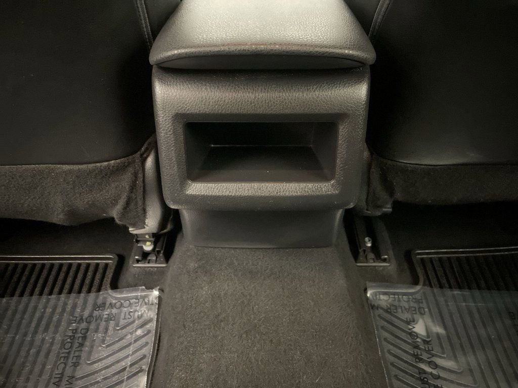 Used 2022 Toyota Camry SE w/ Convenience Package image 15