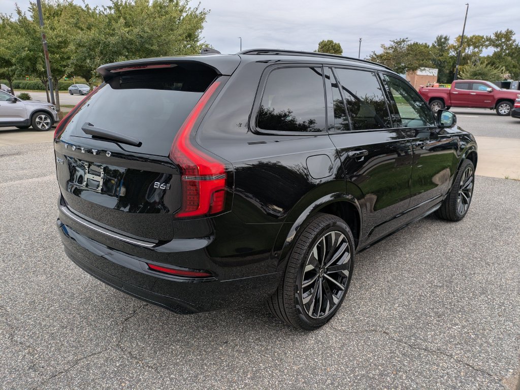 New 2027 Volvo XC90 B6 Ultra AWD/4WD image 6