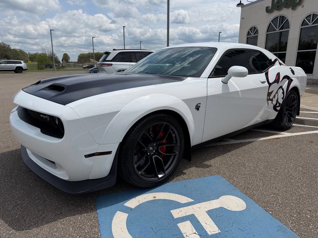 Used 2019 Dodge Challenger SRT Hellcat Redeye RWD image 8