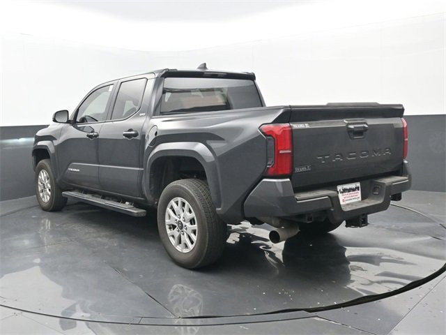 Used 2024 Toyota Tacoma SR5 image 3