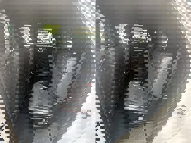 Used 2025 Ford Explorer ST image 10