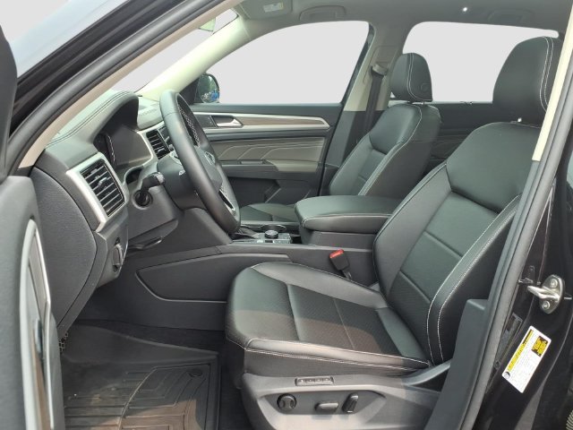 Used 2023 Volkswagen Atlas SEL AWD/4WD image 19