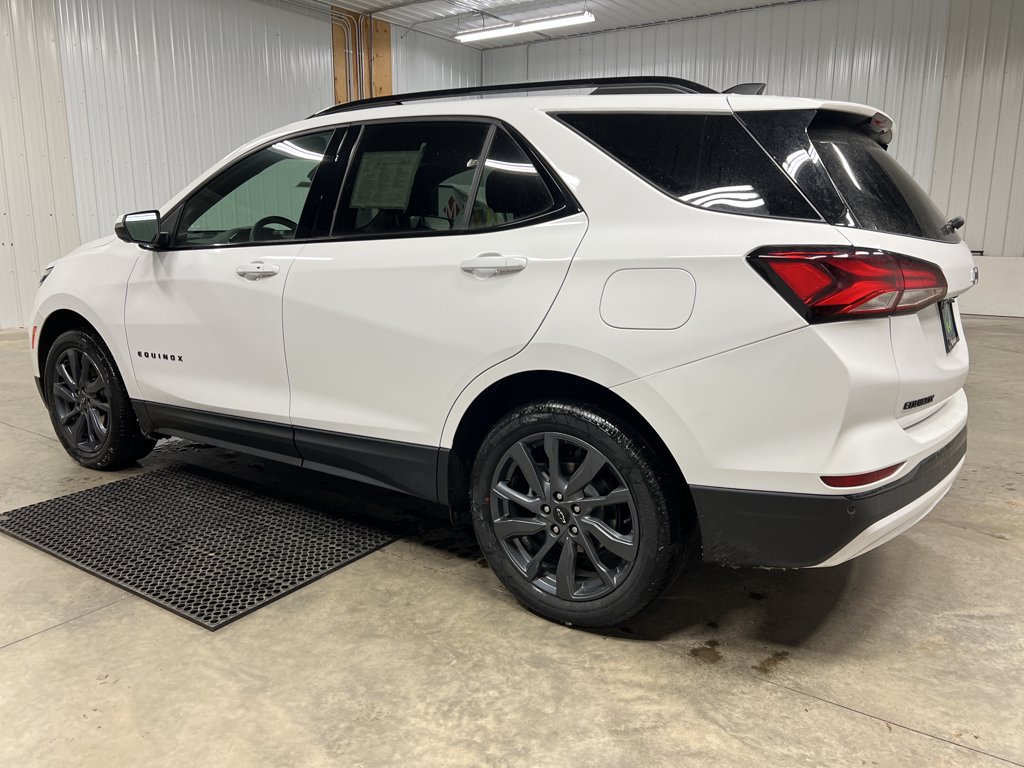 Certified 2024 Chevrolet Equinox RS AWD/4WD image 7