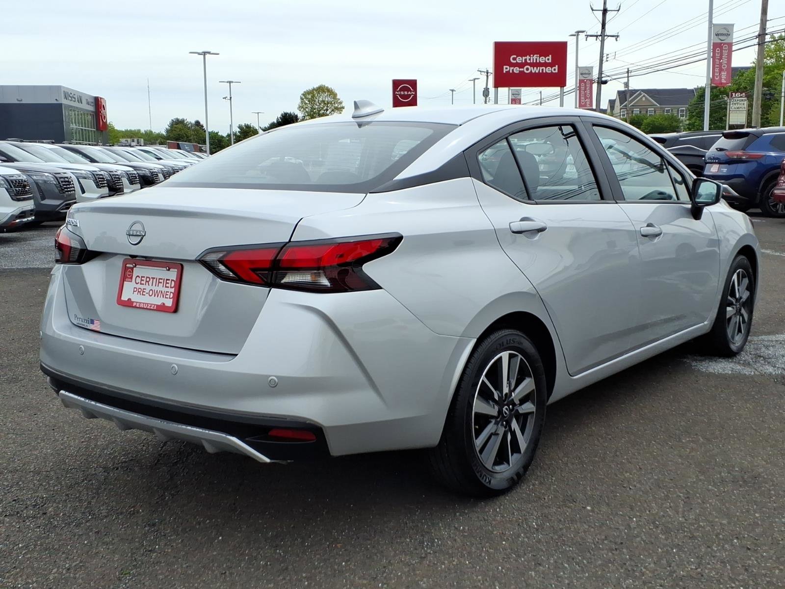 Certified 2025 Nissan Versa SV FWD image 3