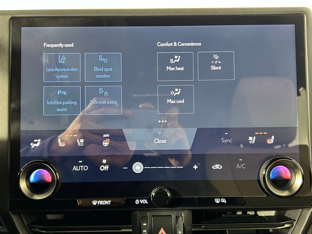 Used 2025 Lexus GX 550 AWD/4WD image 22