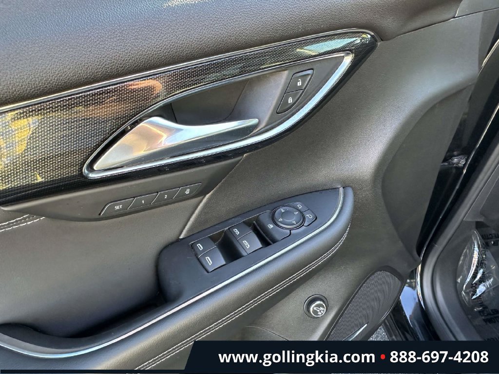 Used 2021 Buick Envision Essence w/ Technology Package I AWD/4WD image 16