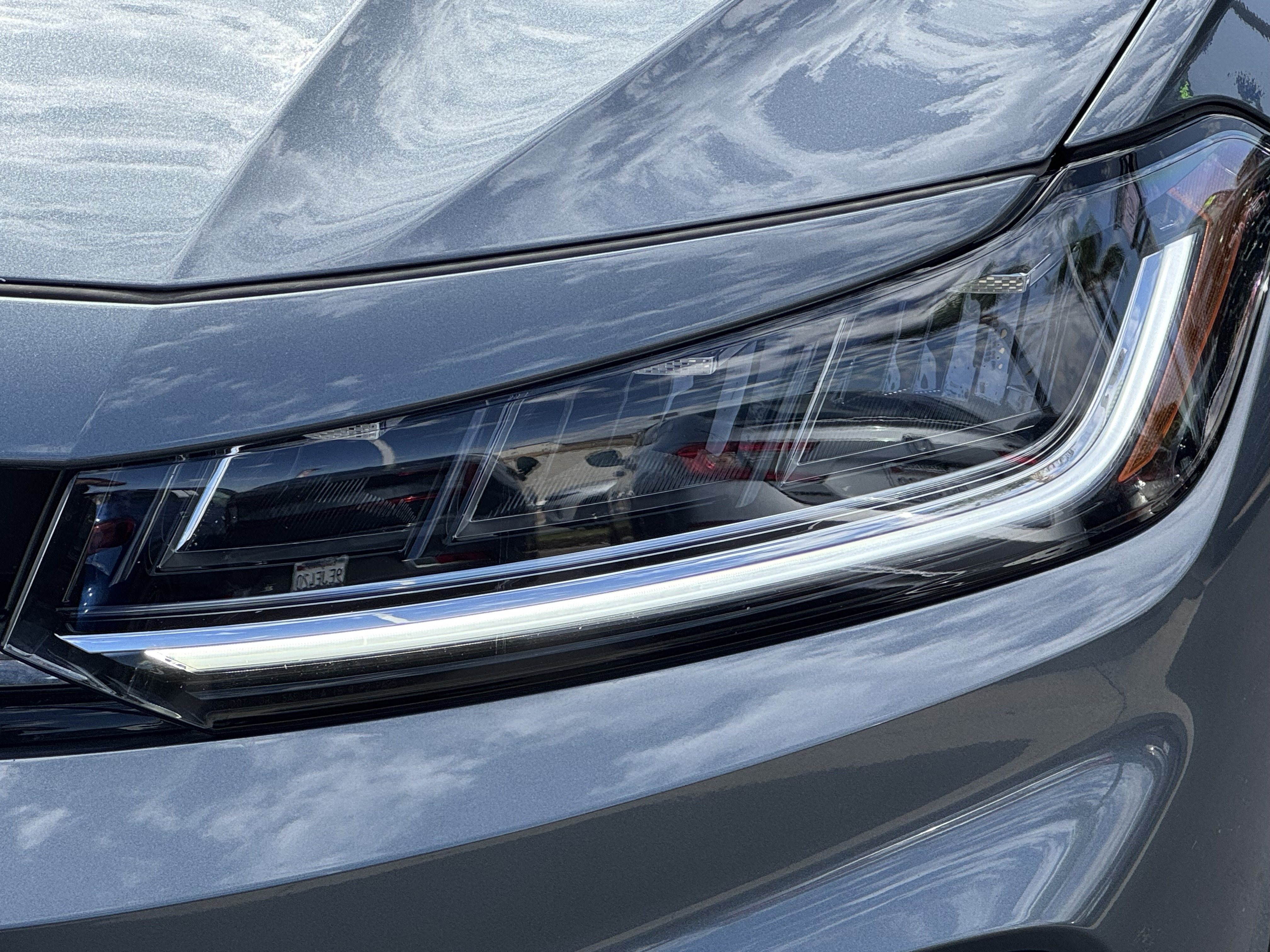 Used 2025 Volkswagen Jetta SE w/ Sunroof Package FWD image 6