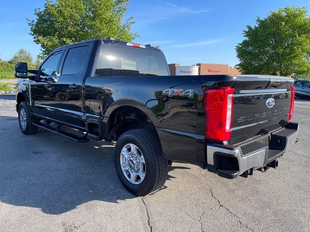 Used 2026 Ford F250 XLT AWD/4WD image 5