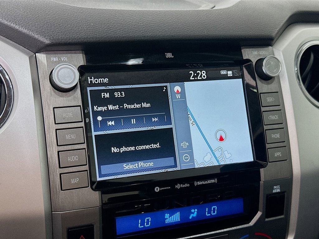 Used 2021 Toyota Tundra Platinum AWD/4WD image 27