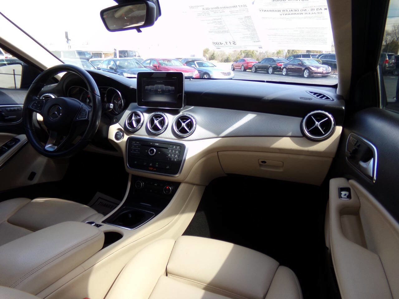 Used 2017 Mercedes-Benz GLA 250 4MATIC image 23