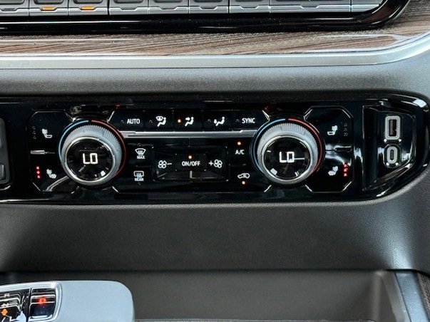 New 2026 Chevrolet Silverado 1500 LT Trail Boss w/ Convenience Package II image 24