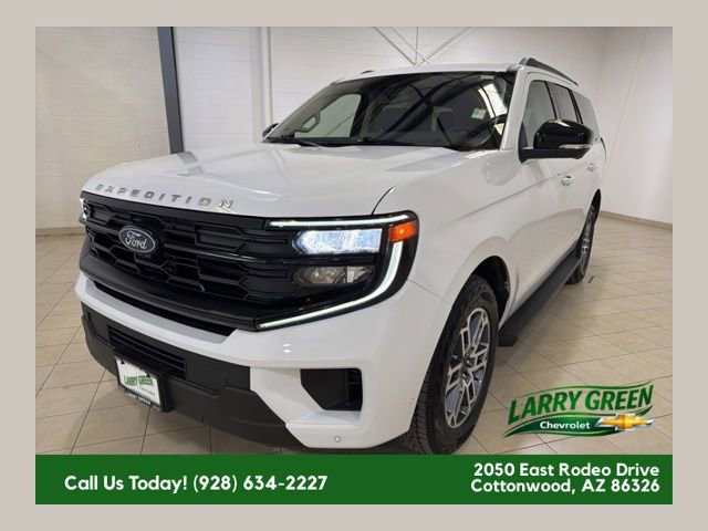 Used 2025 Ford Expedition Active